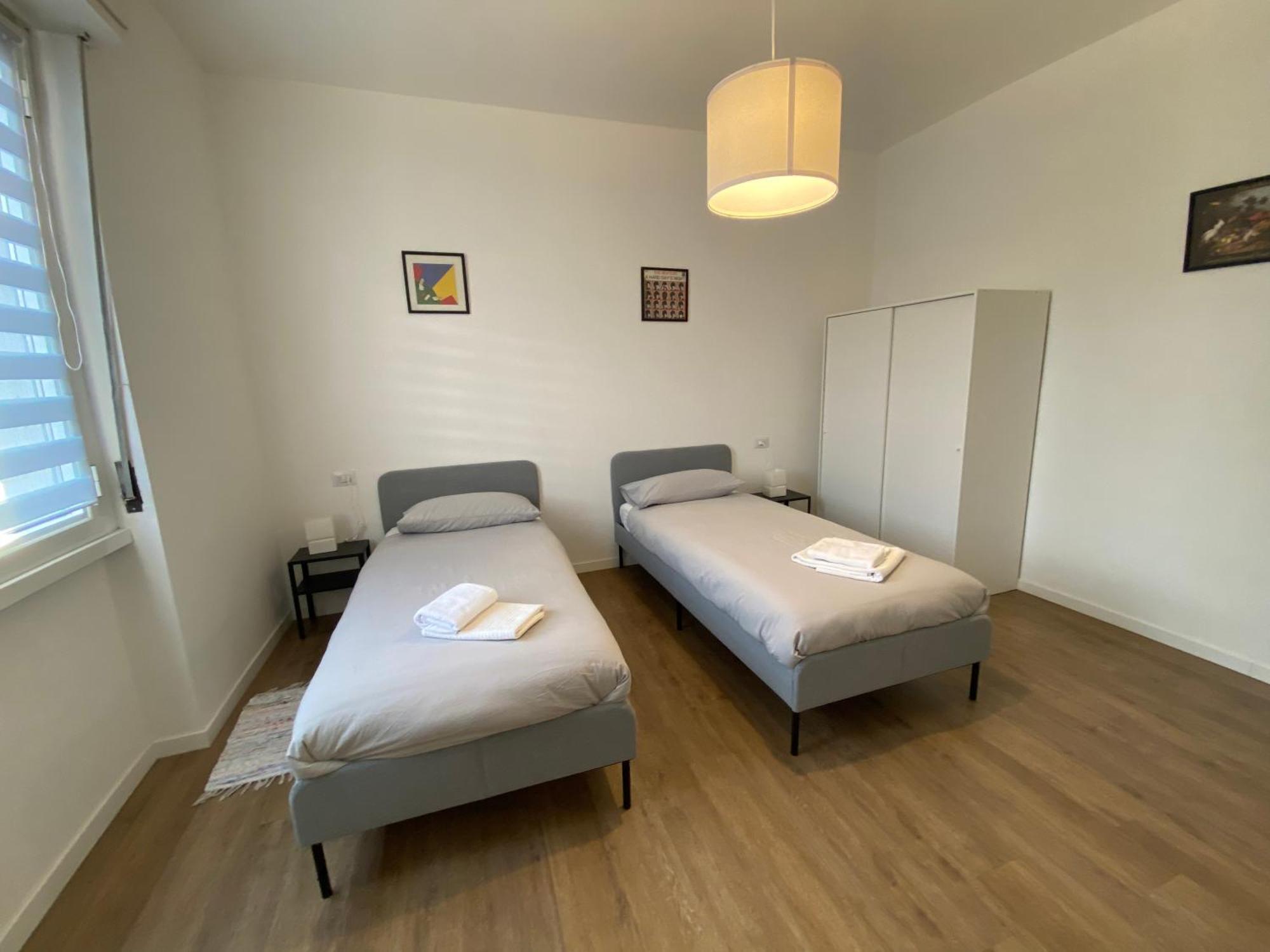 Daniela'S Spazioso Appartamento Ai Navigli Milán Exterior foto